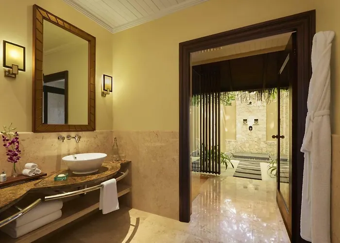 Deluxe  Beach Villa